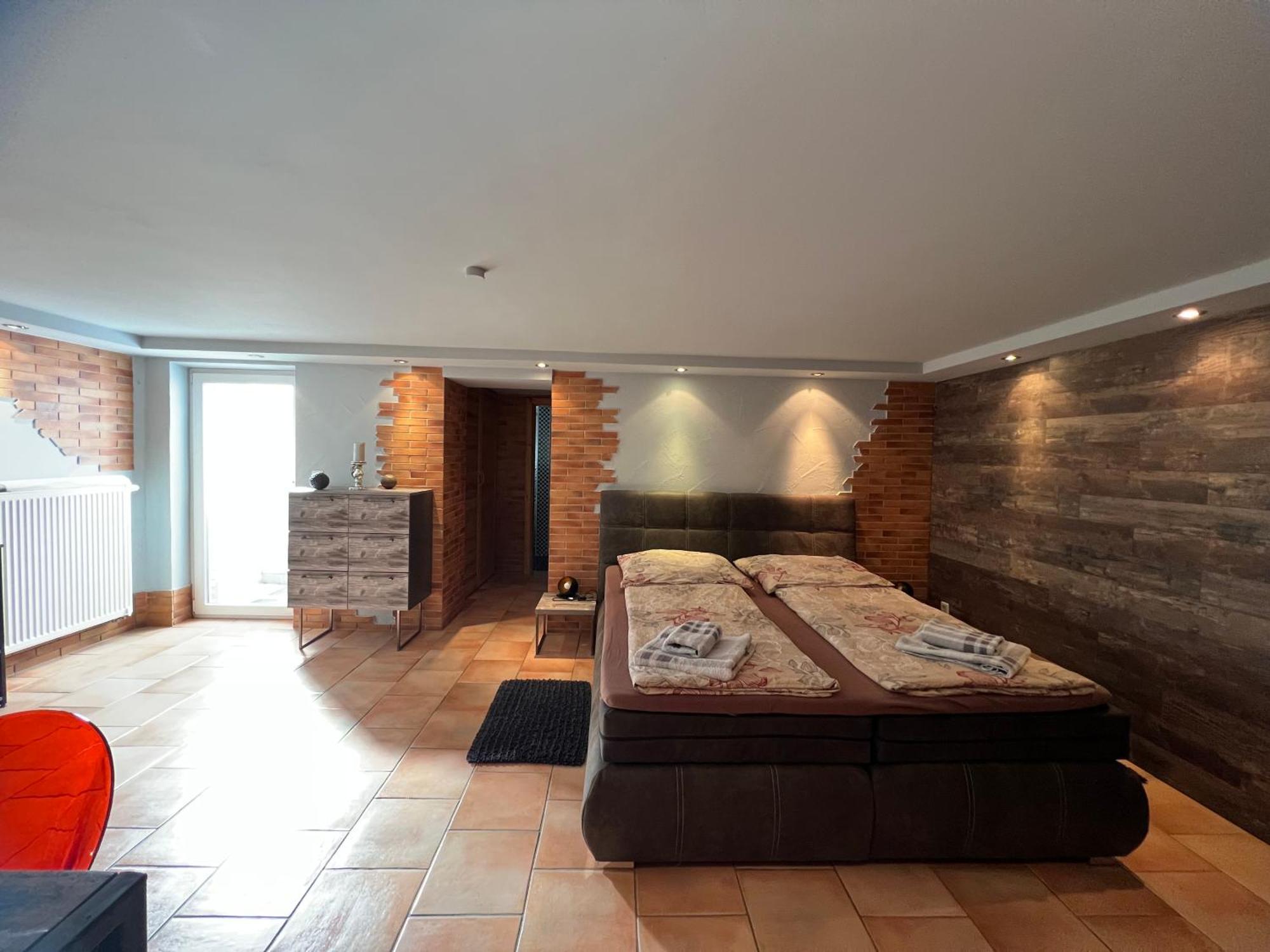 Ermmes Ferienwohnungen Sinsheim Habitación foto