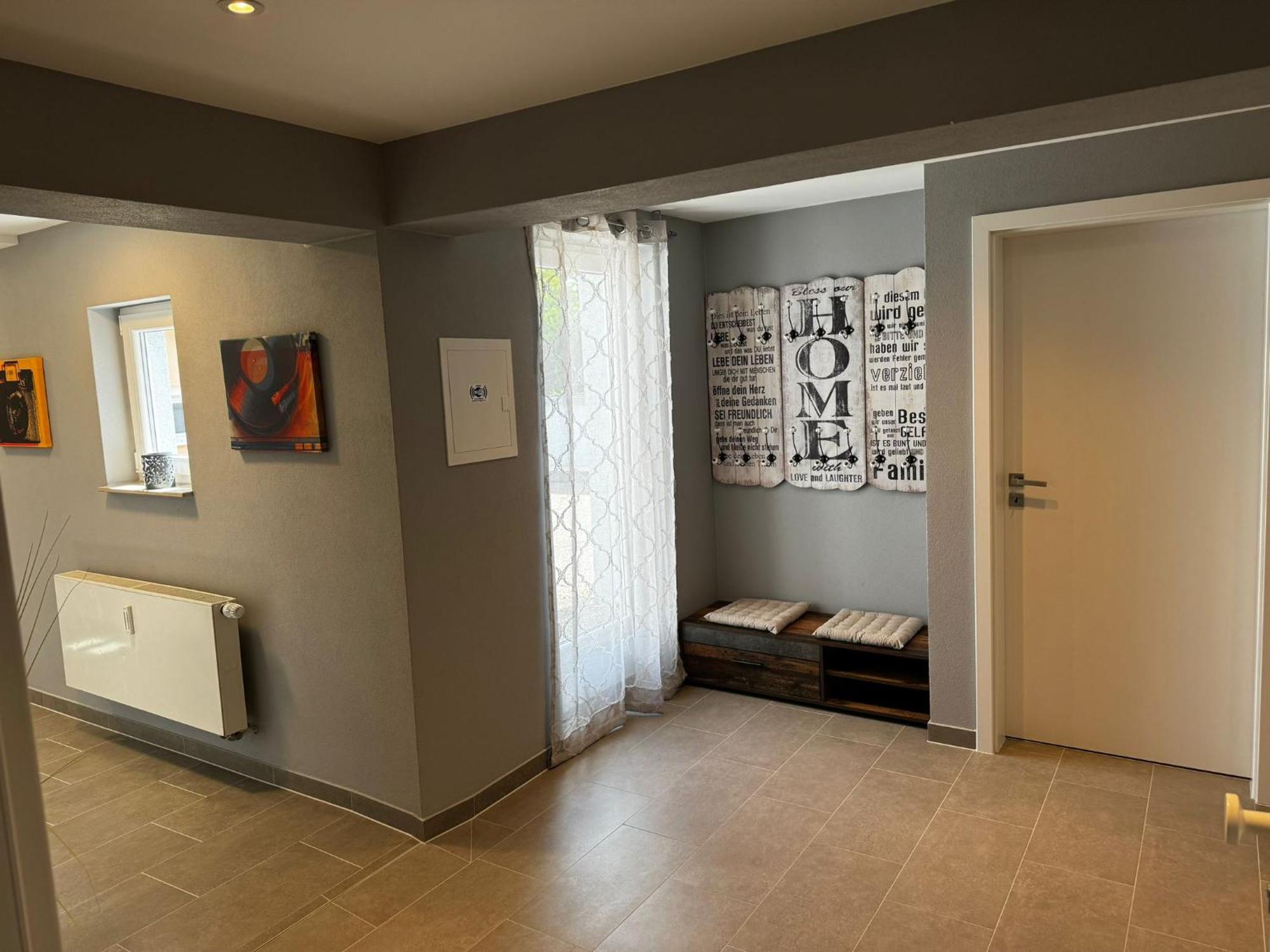 Ermmes Ferienwohnungen Sinsheim Habitación foto